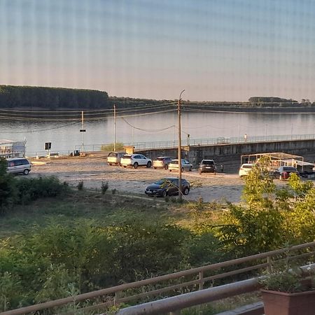 Хотелски комплекс Радецки град Козлодуй Kozloduy Экстерьер фото